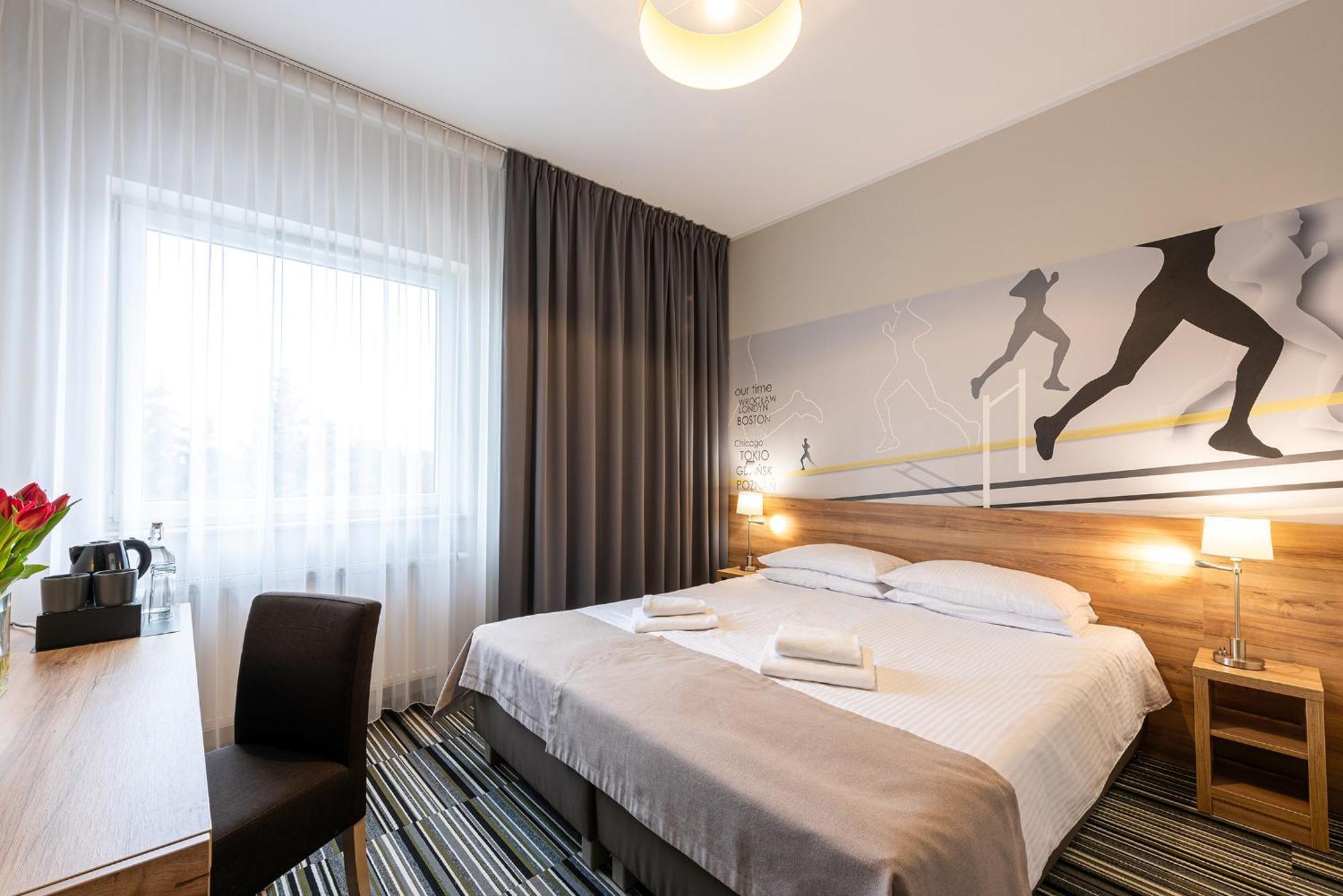 Hotel Maraton Szamotuly Exterior photo